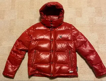 J.N.R.D. 후드 부착 레드 다운 자켓