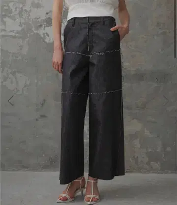 EMOELLE 컷오프 라인 데님