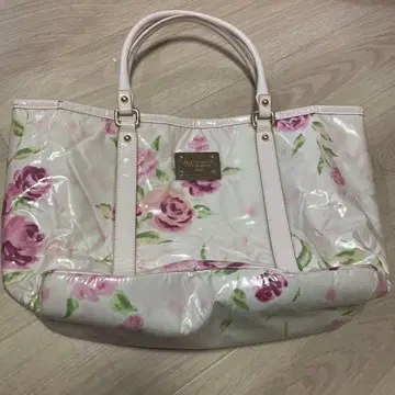 Jesus Diamante 부활 흐릿한 장미 패턴 토트백