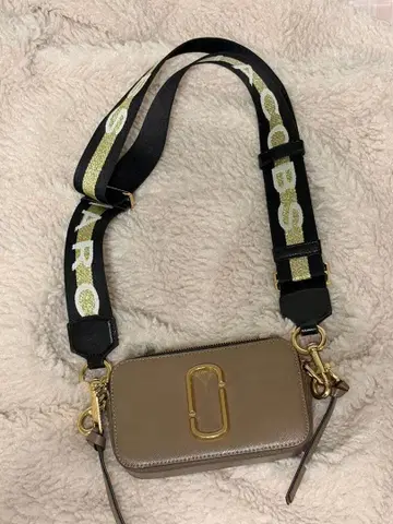 마크 제이콥스 숄더백 스냅샷