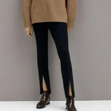 Theory 띠어리 슬릿 레깅스 팬츠 사이즈 S (M에 가까움)