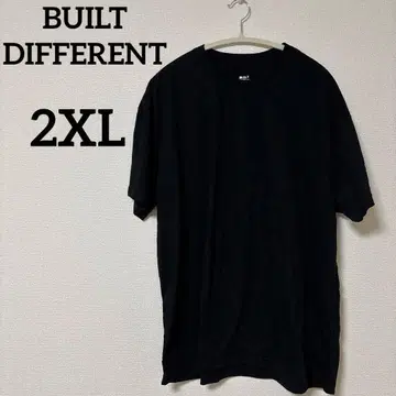 새상품급 BUILT DIFFERENT [ 2XL ] 블랙 T셔츠