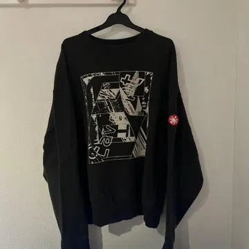 C.E/CAVEMPT 맨투맨