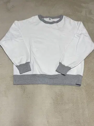 just right 저스트라이트 크루넥 맨투맨