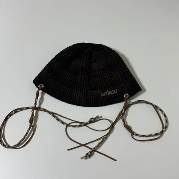 ATiiSSU Falcon beanie