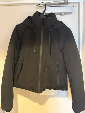ZARA 다운 자켓 ( zara cropped winter parka )