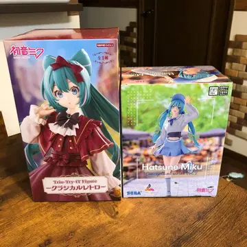 하츠네 미쿠 피규어 2개 세트 묶음 판매