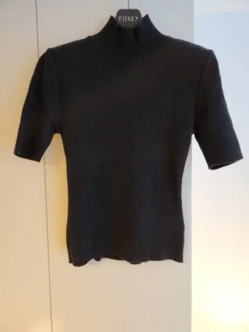 FOXEY 상의