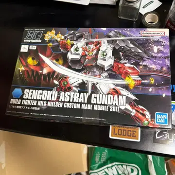 HG SENGOKU ASTRAY GUNDAM 1/144