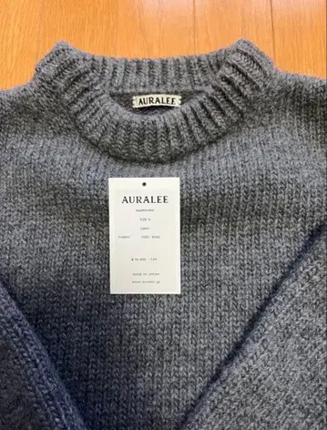 AURALEE 그레이 니트 스웨터 SUPER MILLED KNIT
