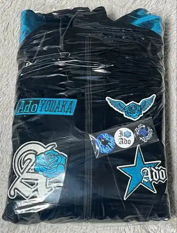 Ado 요다카 트랙 자켓 대(XL) 캔뱃지 3개 세트 새상품