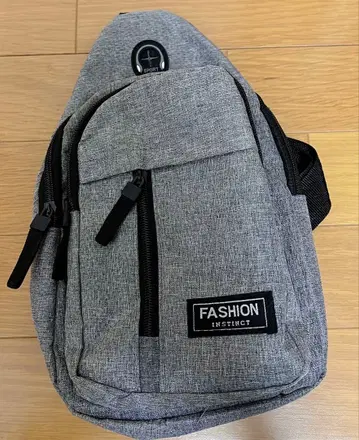 그레이 바디백 FASHION