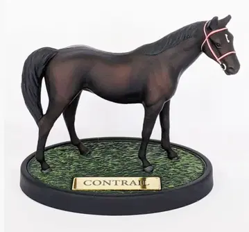 삼관마 콘트레일 호스 피규어 미개봉 새상품 더비