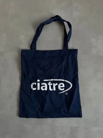 ciatre 로고 네이비 토트백