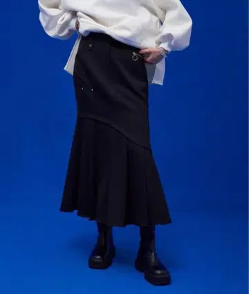 [ 정가 17,600엔 ] UNITED TOKYO 머메이드 디자인 스커트