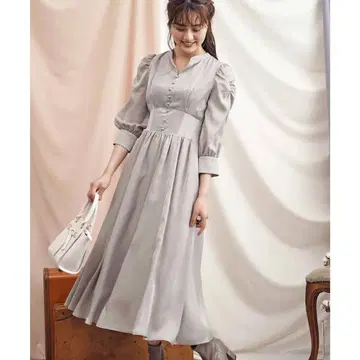 Noela 하이웨스트 새틴 원피스 그린