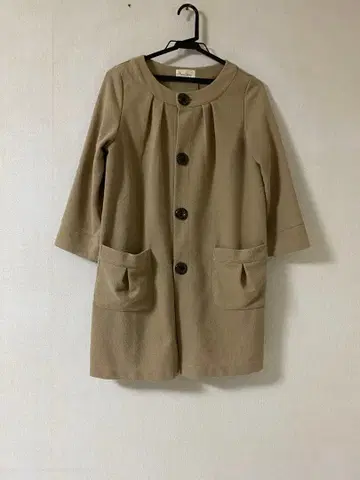 로사 피에르 베이지 코트 38