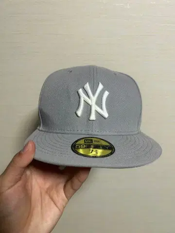 뉴욕 양키스 그레이 캡 7 1/4