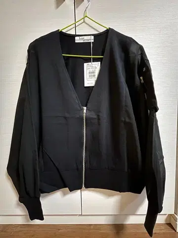 LASUD 블랙 집업 자켓