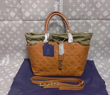 russet 모노그램 프레스 2WAY 백 브라운