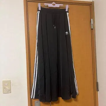 adidas 블랙 롱 스커트 M