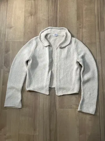 FOXEY BOUTIQUE 아이보리 카라 부착 가디건