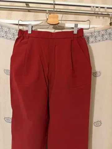 새상품 SLOBE IENA 스트레치 나일론 이지 테이퍼 빨간색