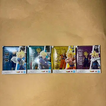 드래곤볼 S.H.Figuarts Miniature 4종 세트