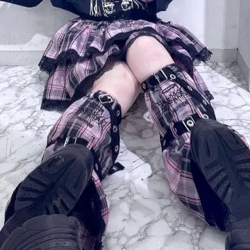 티어드 레이스 스커트 & 레그 워머 VOLCAN & APHRODITE