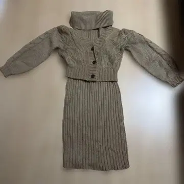 세실 맥비 니트 타이 원피스 셋업