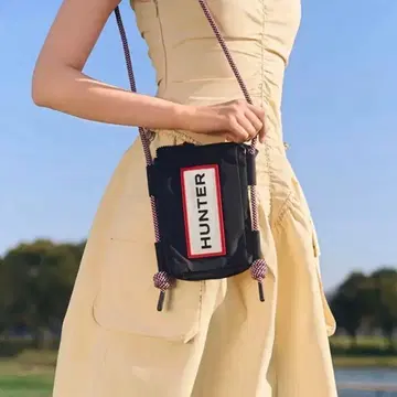 HUNTER 숄더백 검정 블랙 파라코드 사코슈 파우치