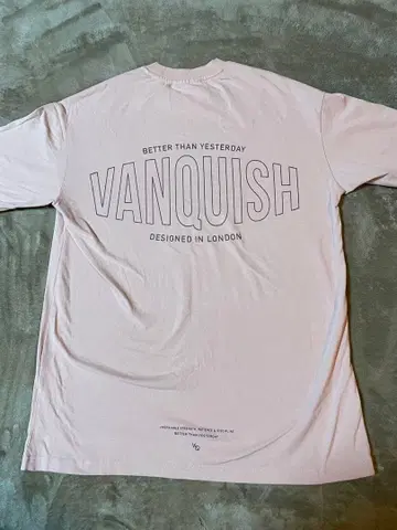 VANQUISH FITNESS 핑크 T셔츠 S