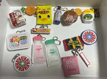 캡슐 토이 식품계