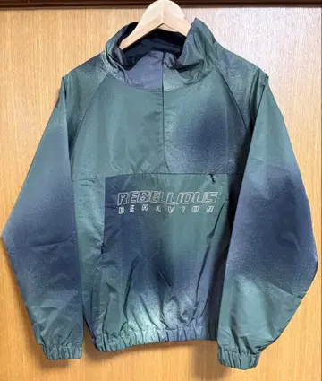 REBELLIOUS BEHAVIOR 아우터 M 사이즈