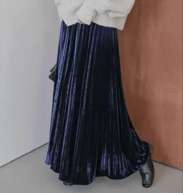 벨로아 플리츠 스커트 블루 프리 사이즈 미사용 새상품