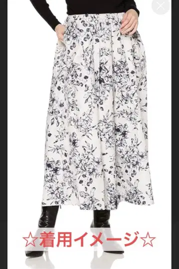 미라 오웬 턱 디자인 볼륨 맥시 스커트 꽃무늬 2022AW