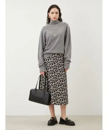 Mila Owen 미라 오웬 울 100% 베이직 터틀넥 니트