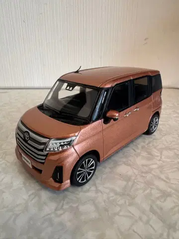 도요타 루미 컬러 샘플