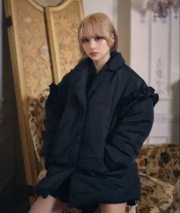 FickleBebe 프릴 패딩 자켓