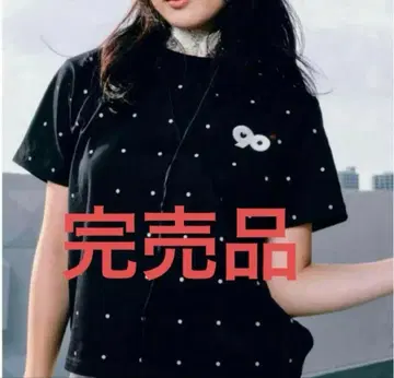 9090 Dot Cropped Tee 블랙