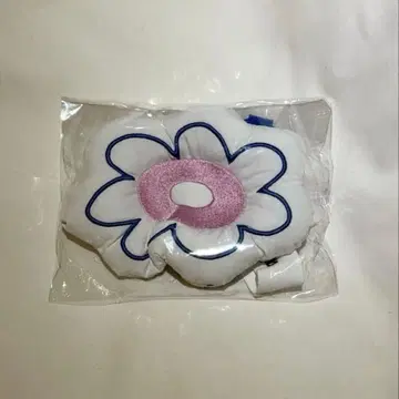 BABYMONSTER 플라워 백참 TAIPEI 한정판