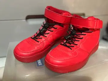 하이컷 스니커즈 이타도리 유우지