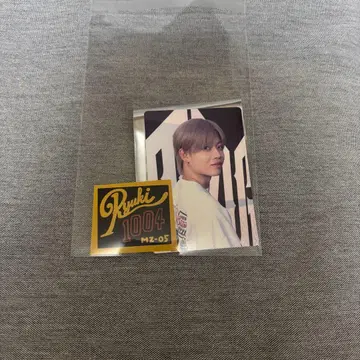 MAZZEL ROOM 랜덤 포토 카드 & 스티커 세트 RYUKI