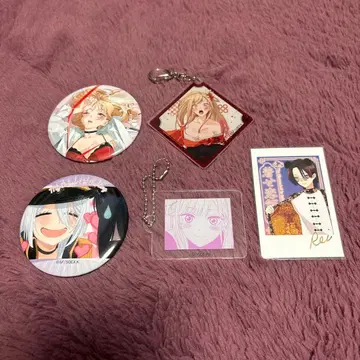 그 비스크 돌은 사랑을 한다 키타가와 마린 캔뱃지 키링 폴라로이드