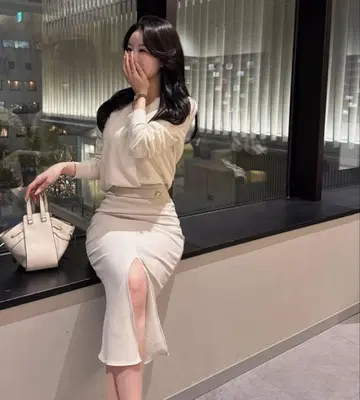 qung 타이트 스커트