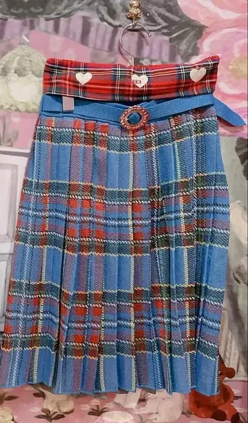 택 포함 새상품 HEIHEI 라메 니트 플리츠 체크 스커트 블루