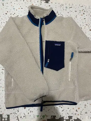 patagonia 플리스 자켓 XS 크림색