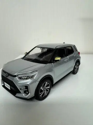 도요타 RAIZE 라이즈 컬러 샘플