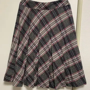 매우 새상품급 ensuite 에스위트 겨울 상품 스커트 빅 사이즈 4