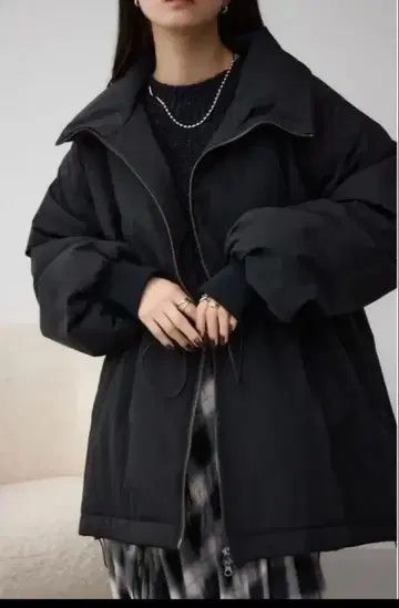 택 포함 새상품 AZUL by moussy 충전솜 미들 코트 블랙